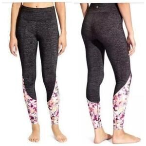 Athleta High Rise Petal‎ Chaturanga Leggings.